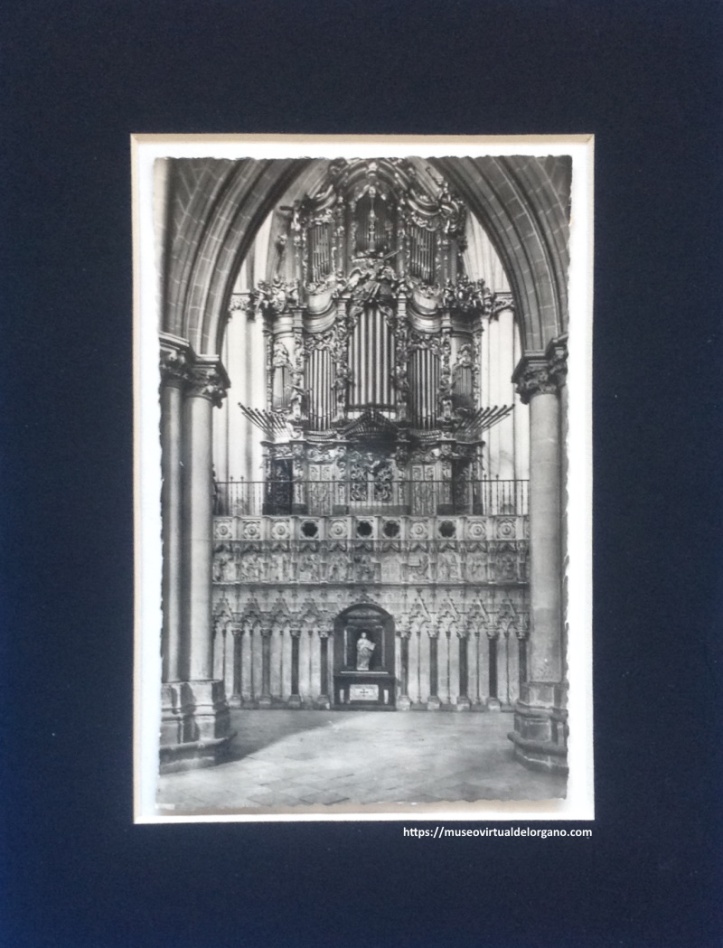Órgano de Pedro Liborna Echevarría de la Catedral de Toledo. Heliotipia Artística Española. Madrid, 1930